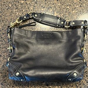 Nice Used Authentic Coach Purse. Black.